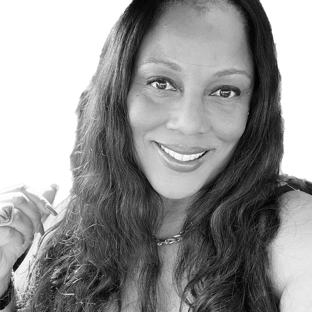 Meet your Posher, Traci ♥️